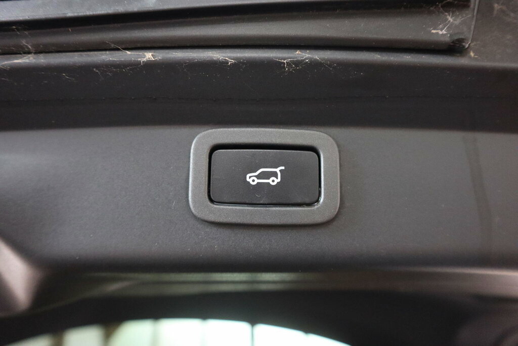 Jaguar I-Pace S Black #40