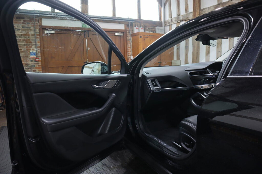 Jaguar I-Pace S Black #20