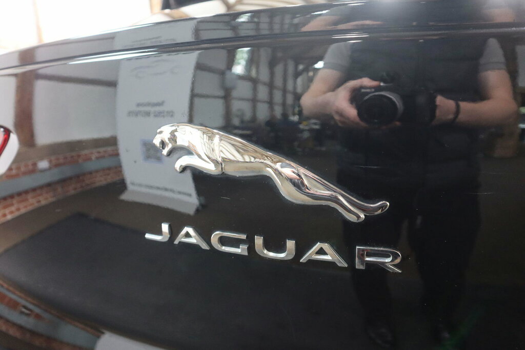Jaguar I-Pace S Black #60