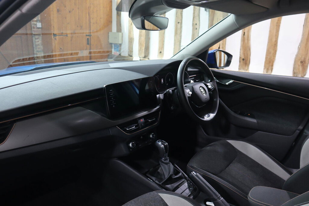 Skoda Kamiq 1.0 Tsi 110 Se L Dsg Red #27