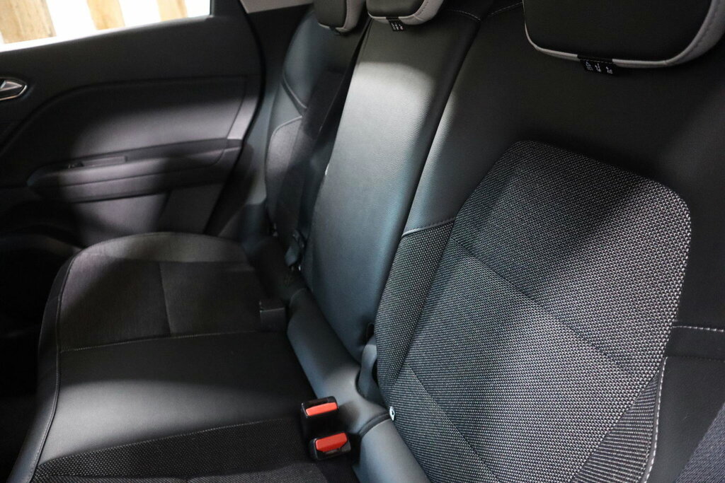 Renault Captur 1.3 Tce 130 S Edition Edc White #31