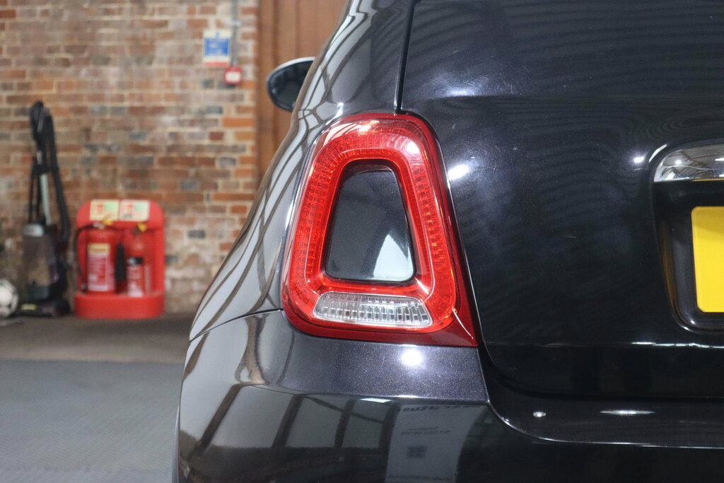 Fiat 500 Red #52