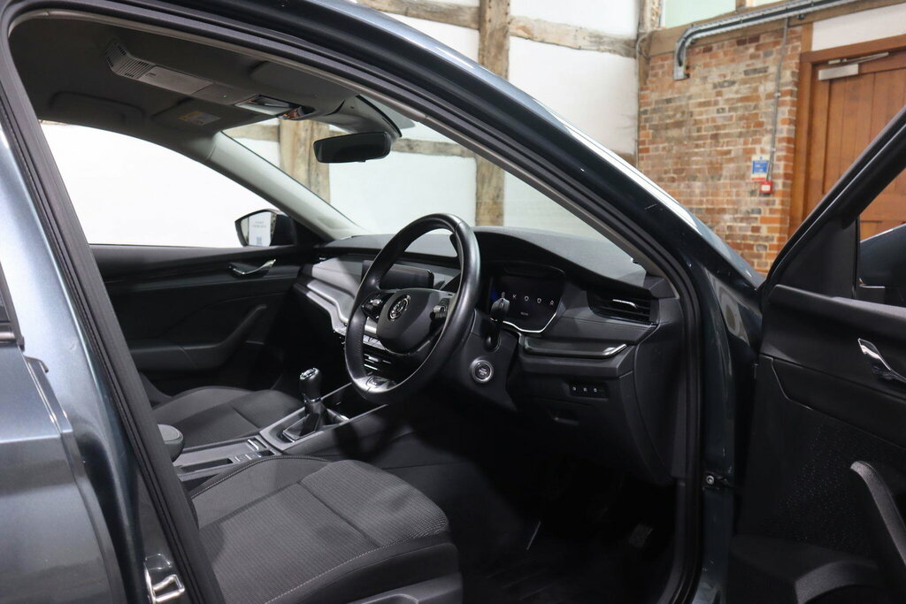Skoda Octavia Tsi Act Se Silver #15