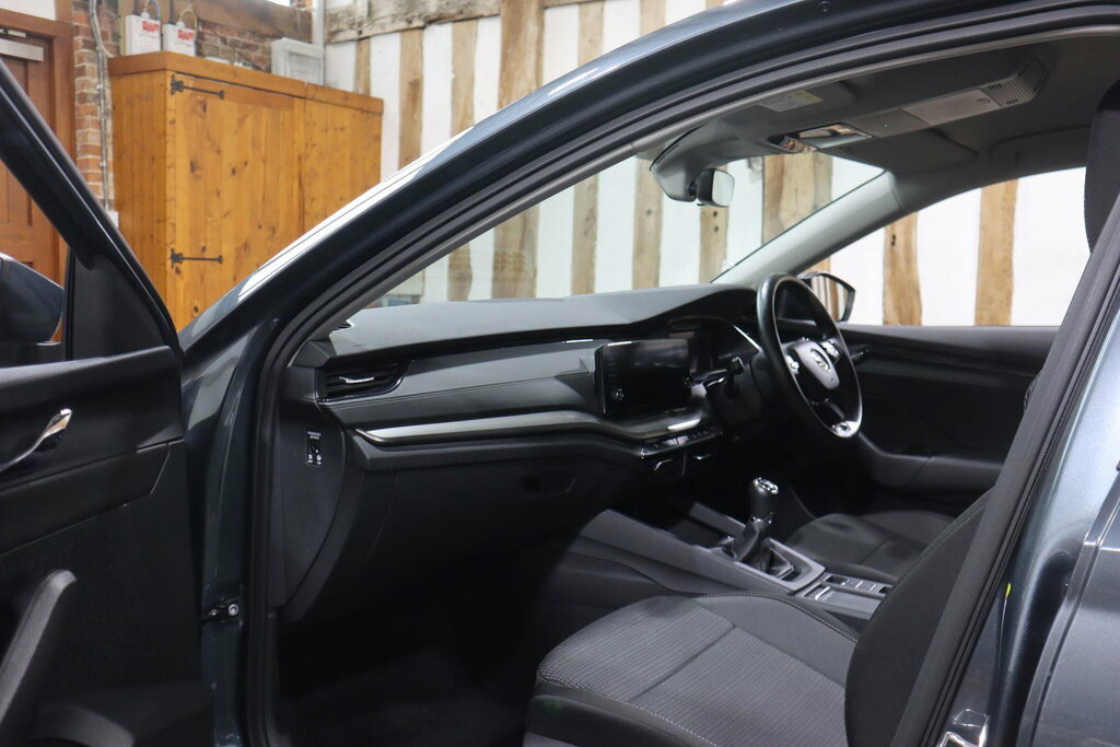 Skoda Octavia Tsi Act Se Silver #22