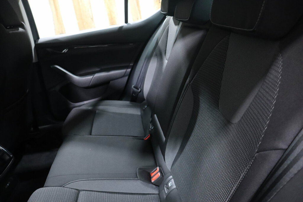 Skoda Octavia Tsi Act Se Silver #32