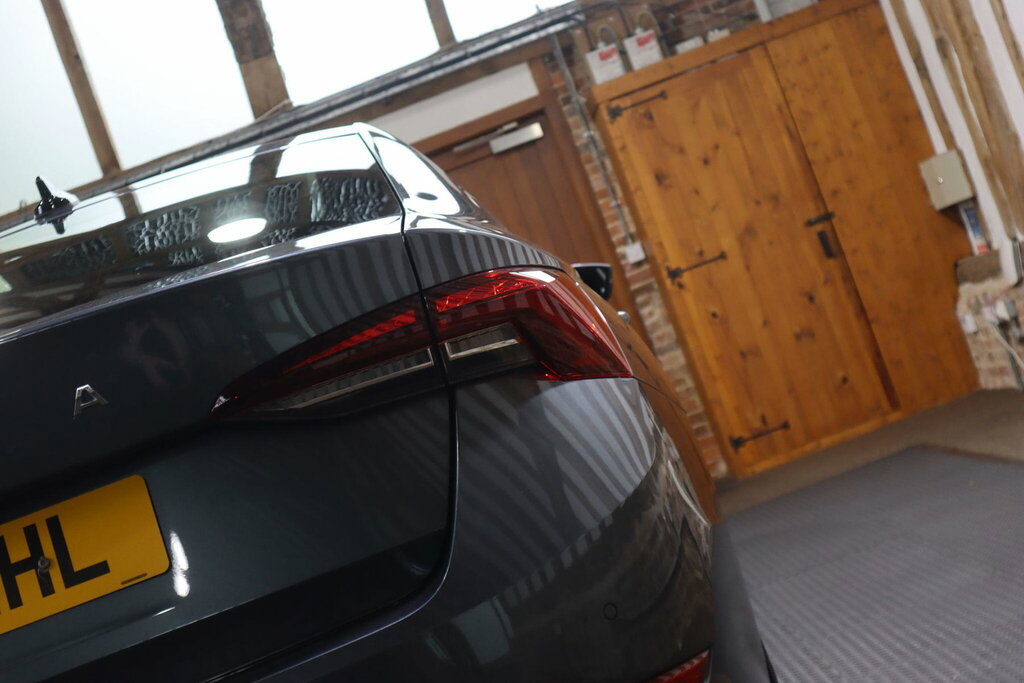 Skoda Octavia Tsi Act Se Silver #73