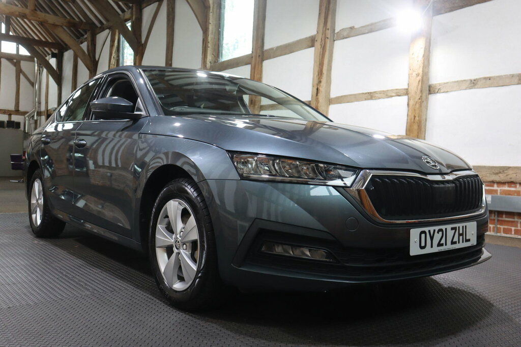 Skoda Octavia Tsi Act Se Silver #13