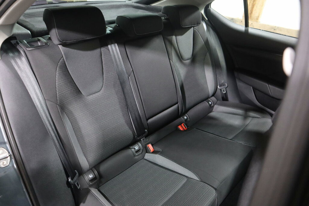 Skoda Octavia Tsi Act Se Silver #40