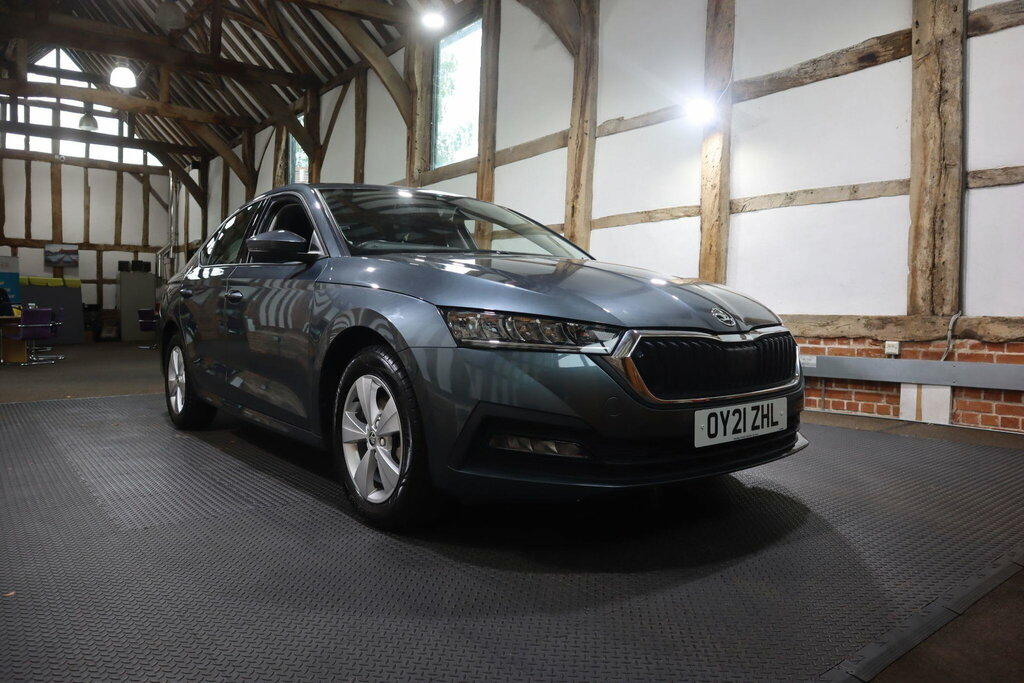 Skoda Octavia Tsi Act Se Silver #57