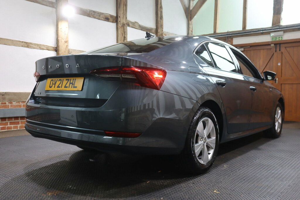 Skoda Octavia Tsi Act Se Silver #12