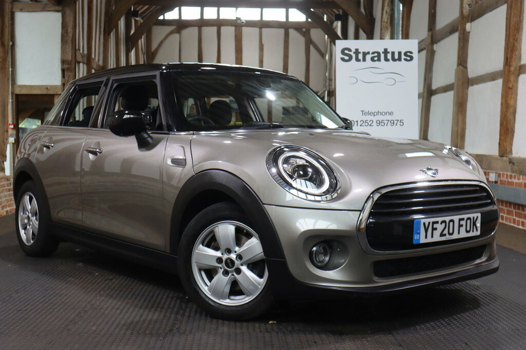 Mini Hatch 1.5 Cooper Classic Steptronic Euro 6 S S Silver