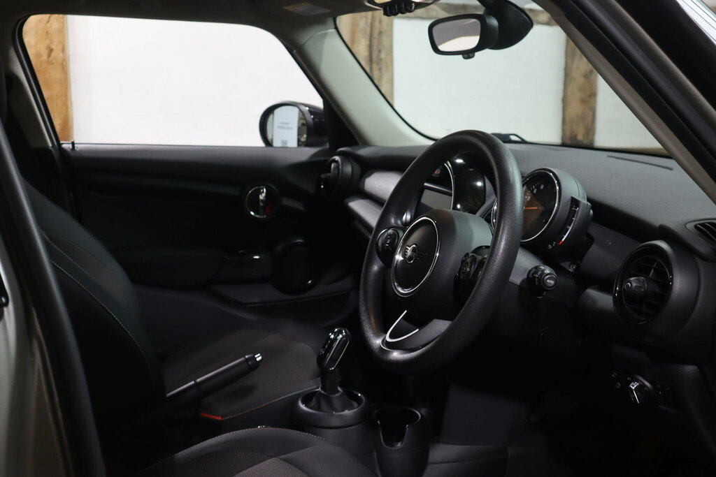 Mini Hatch 135Kw Cooper S Level 1 33Kwh Grey #16