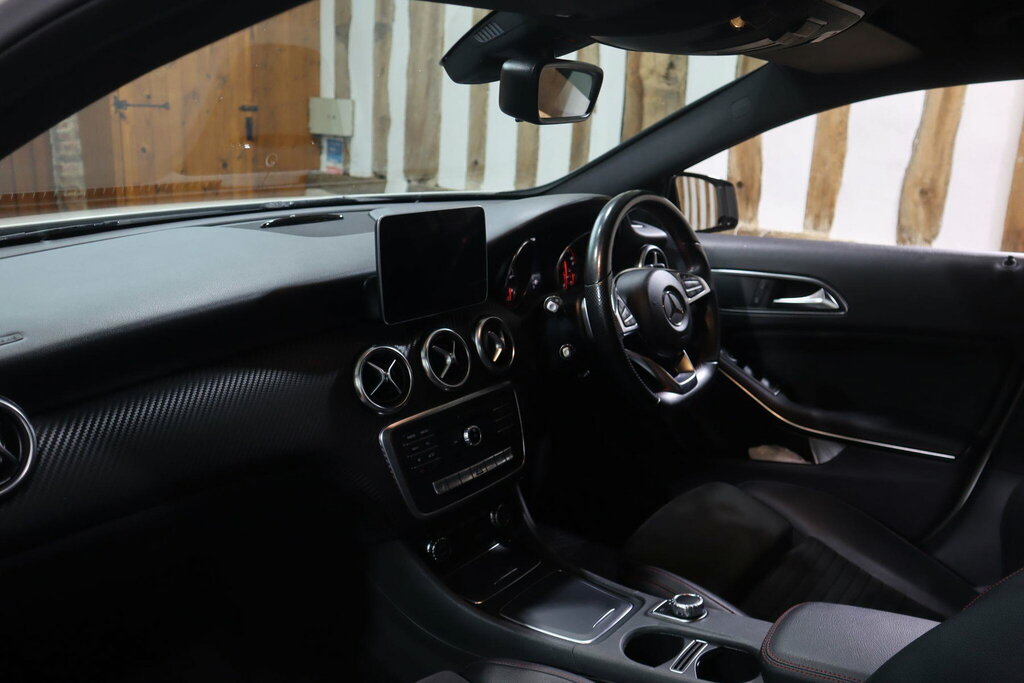 Mercedes-Benz A Class Hatchback Silver #26