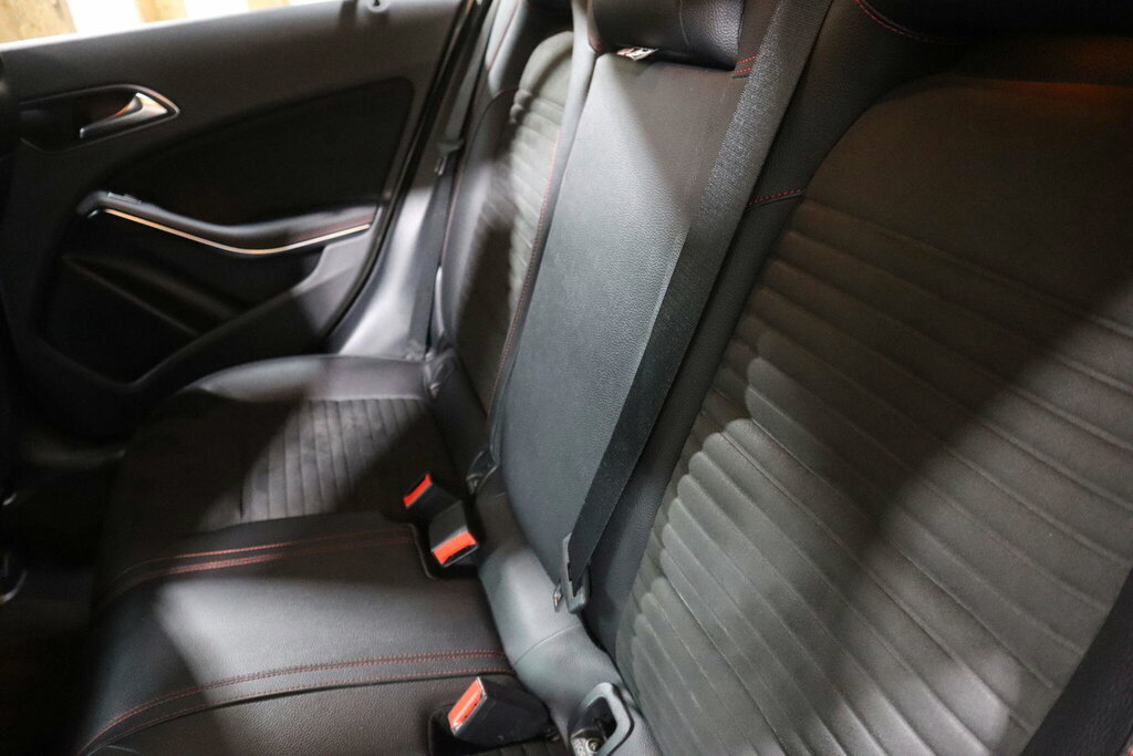 Mercedes-Benz A Class Hatchback Silver #30
