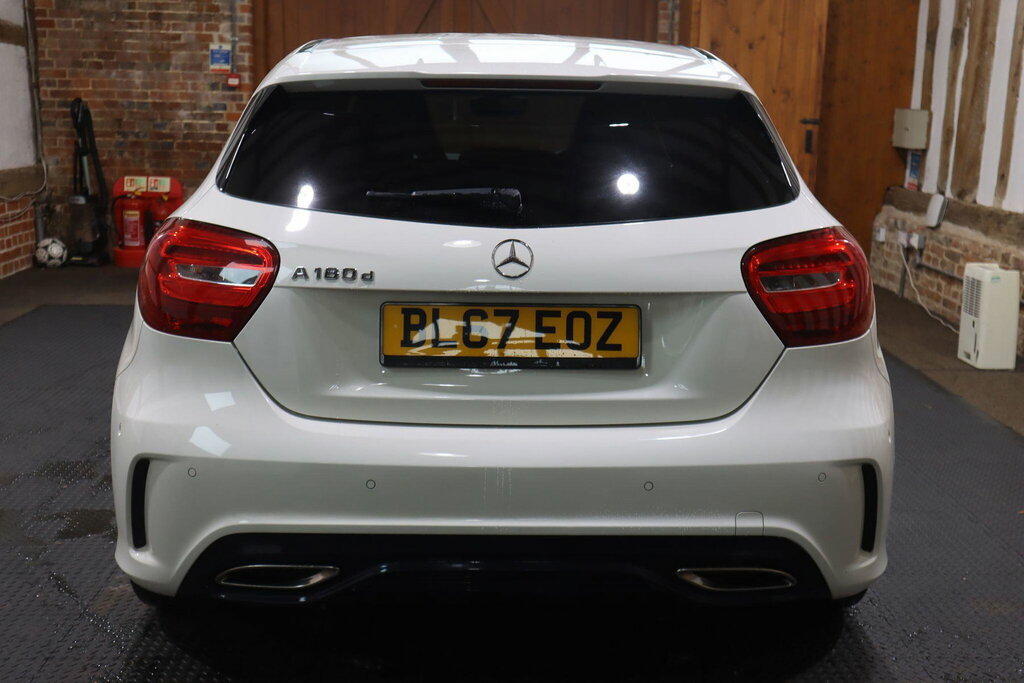 Mercedes-Benz A Class 1.5 A180d Amg Line Executive 7G-dct Euro 6 S S White #5