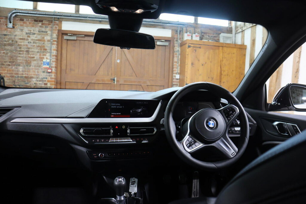 BMW 1 Series Hatchback Blue #42