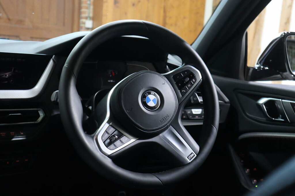 BMW 1 Series Hatchback Blue #44
