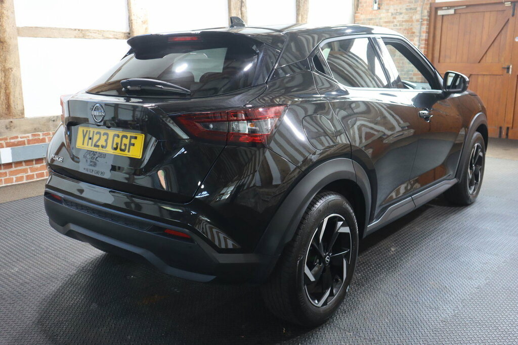 Nissan Juke 1.0 Dig-t N-connecta Euro 6 S S YH23GGF Black #6