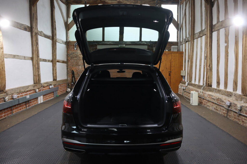 Audi A4 Avant S Line Grey #40