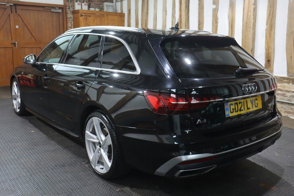Audi A4 Avant 2.0 Tdi 35 S Line S Tronic Euro 6 S S Black #4
