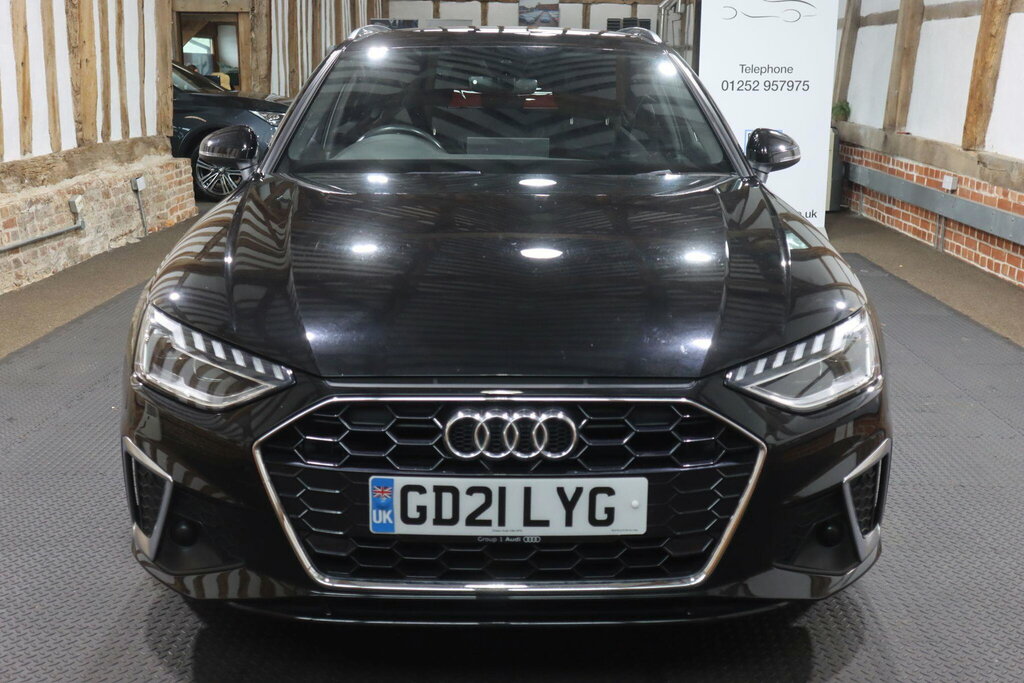 Audi A4 Avant 2.0 Tdi 35 S Line S Tronic Euro 6 S S Black #2