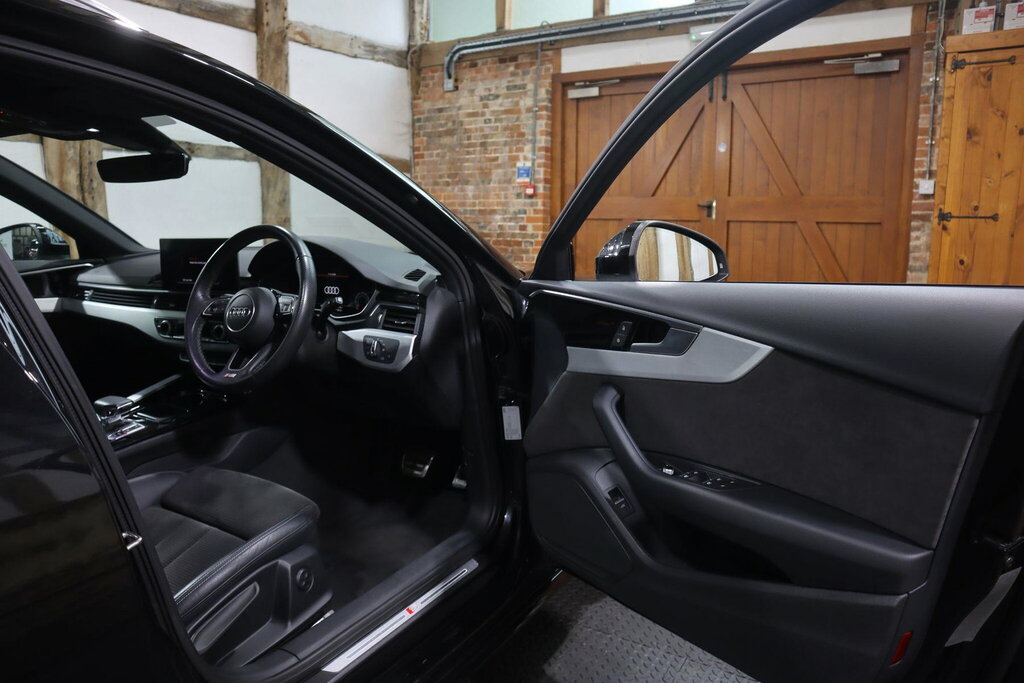 Audi A4 Avant S Line Grey #15