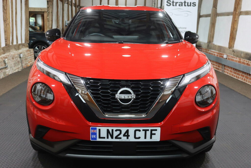 Nissan Juke 1.0 Dig-t N-connecta Euro 6 S S Red #2