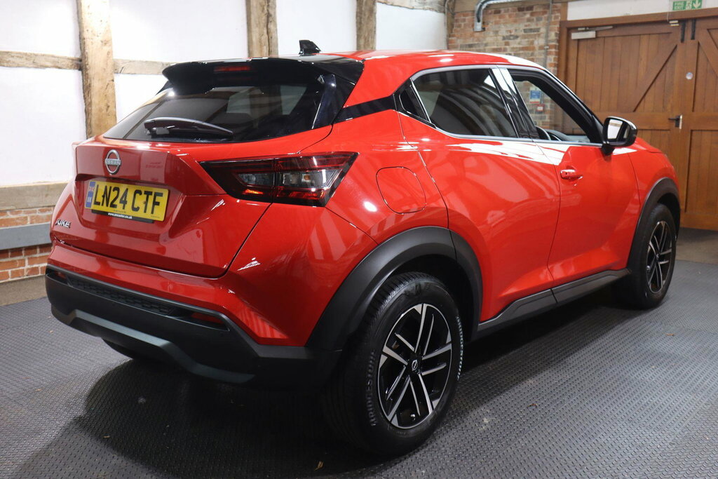 Nissan Juke 1.0 Dig-t N-connecta Euro 6 S S Red #6