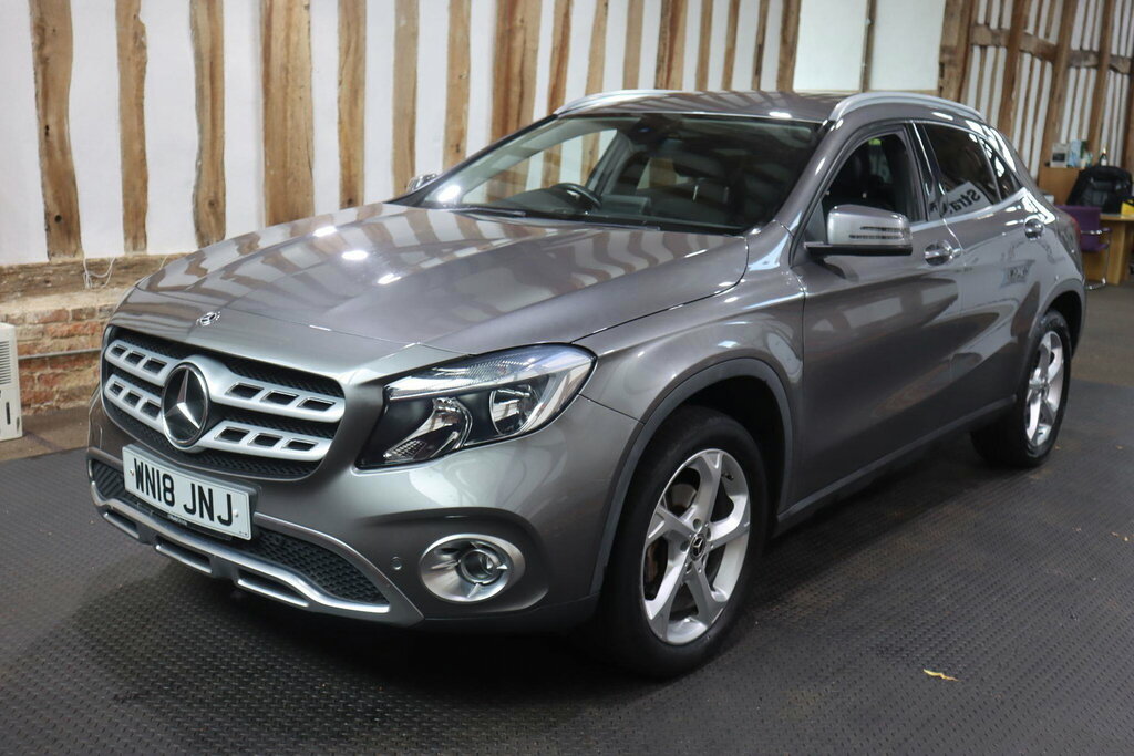 Mercedes-Benz GLA Class 1.6 Gla200 Sport Executive 7G-dct Euro 6 S S 5 Grey #3