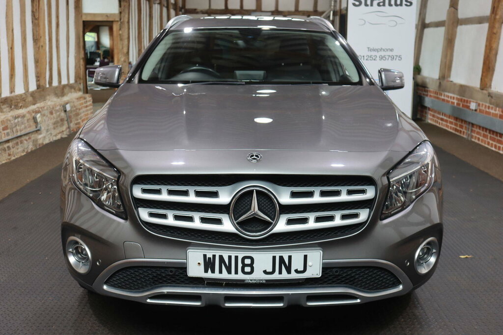 Mercedes-Benz GLA Class 1.6 Gla200 Sport Executive 7G-dct Euro 6 S S 5 Grey #2