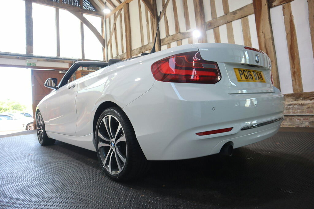 BMW 2 Series M240i Nav Step White #64