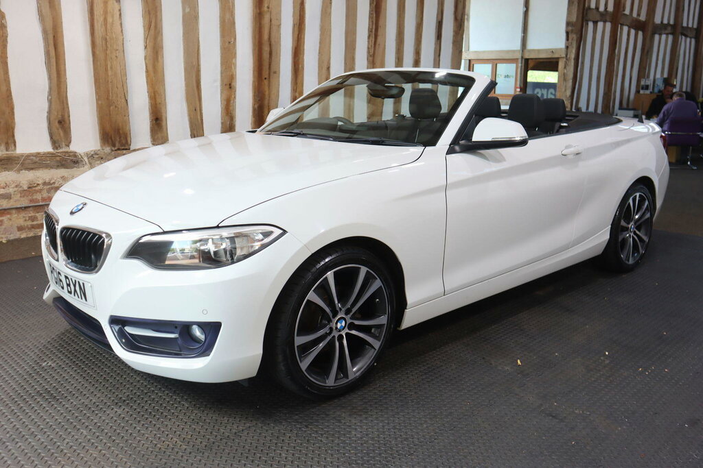 BMW 2 Series 1.5 218I Sport Euro 6 S S White #3
