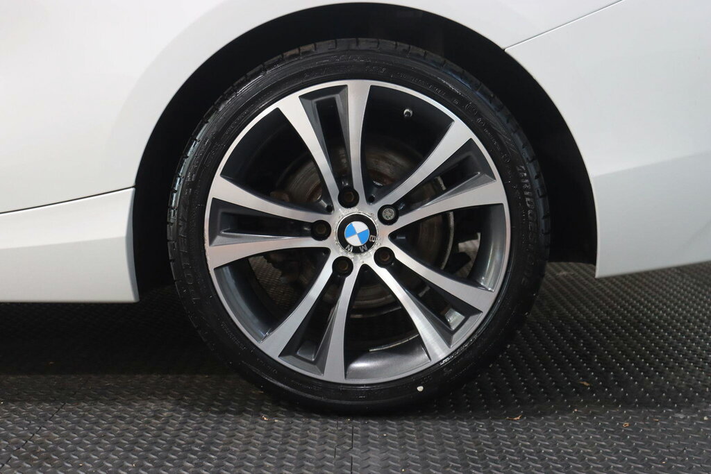 BMW 2 Series M240i Nav Step White #49