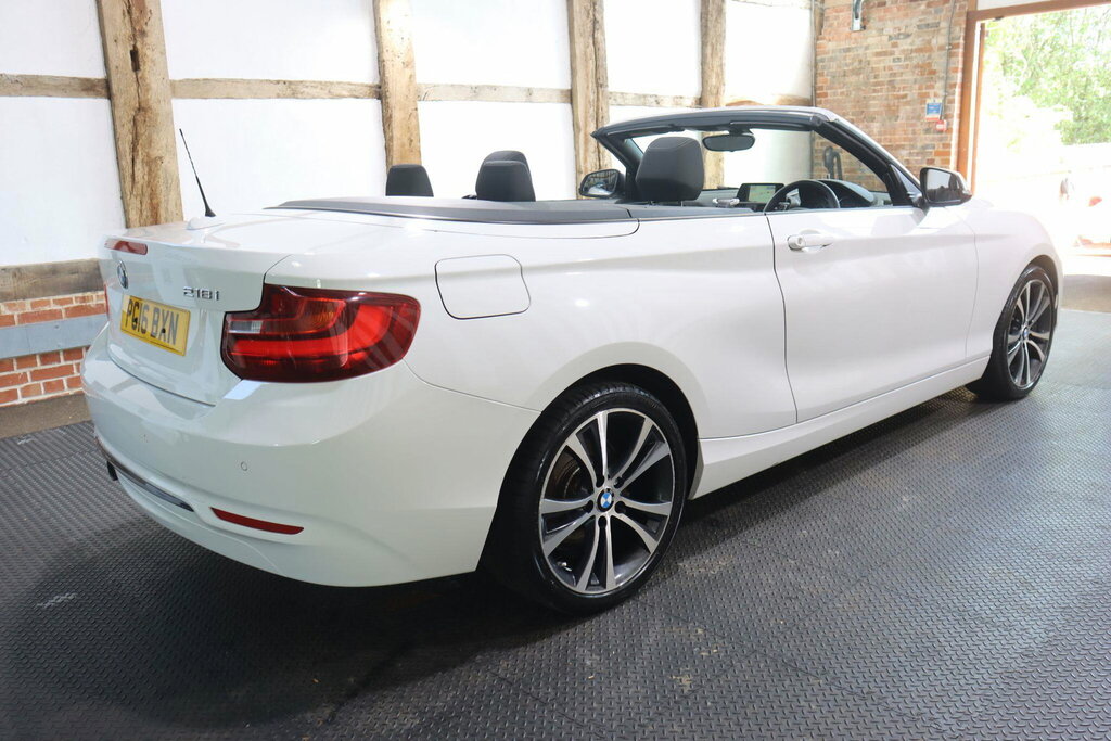 BMW 2 Series 1.5 218I Sport Euro 6 S S White #6