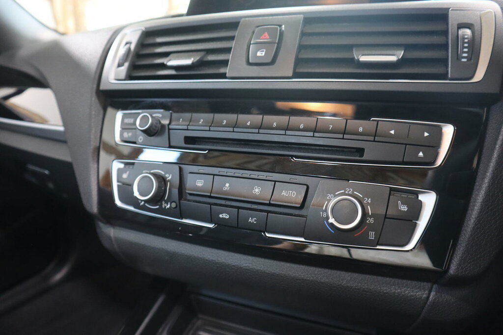 BMW 2 Series M240i Nav Step White #21
