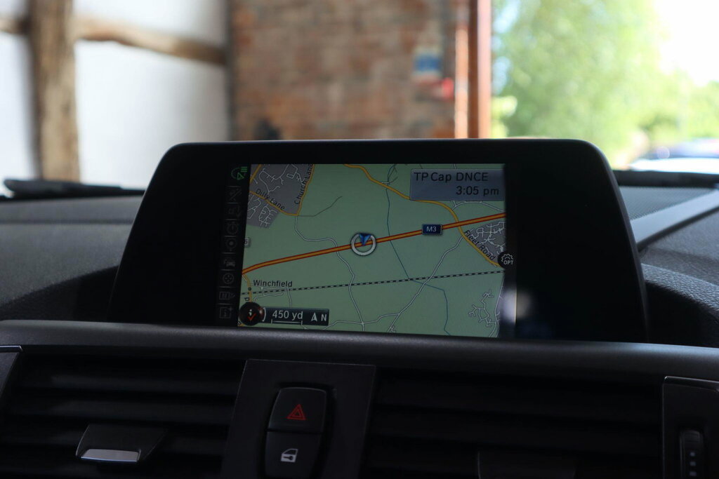 BMW 2 Series M240i Nav Step White #18