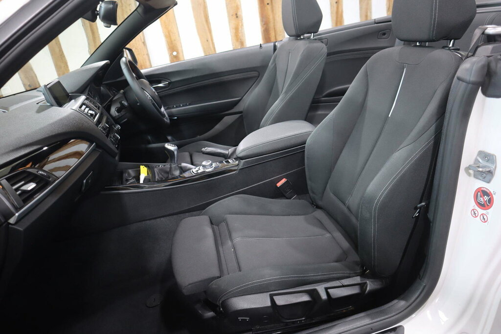BMW 2 Series M240i Nav Step White #35