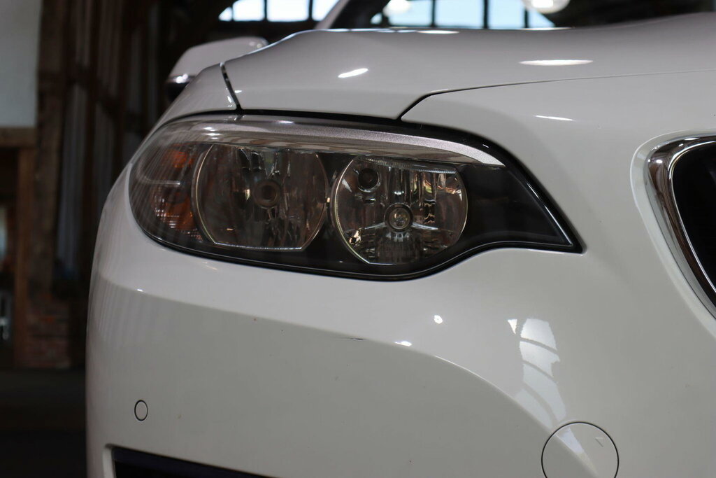 BMW 2 Series M240i Nav Step White #58