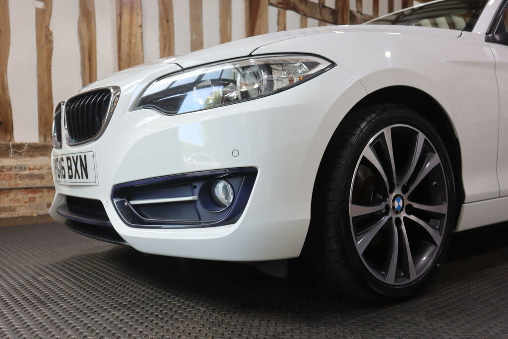 BMW 2 Series M240i Nav Step White #70