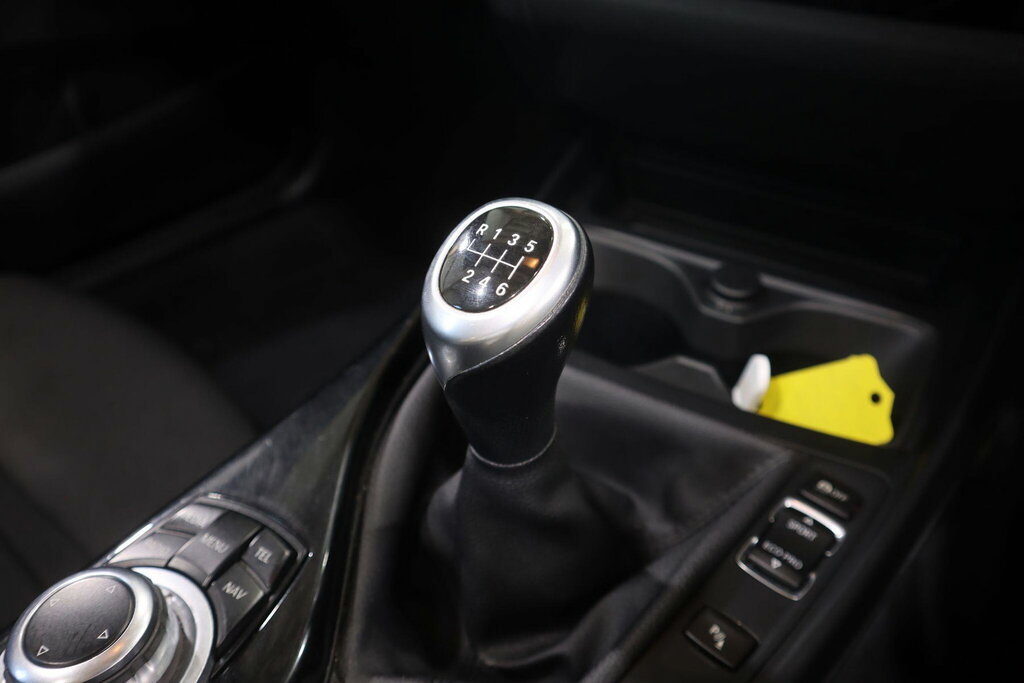 BMW 2 Series M240i Nav Step White #23