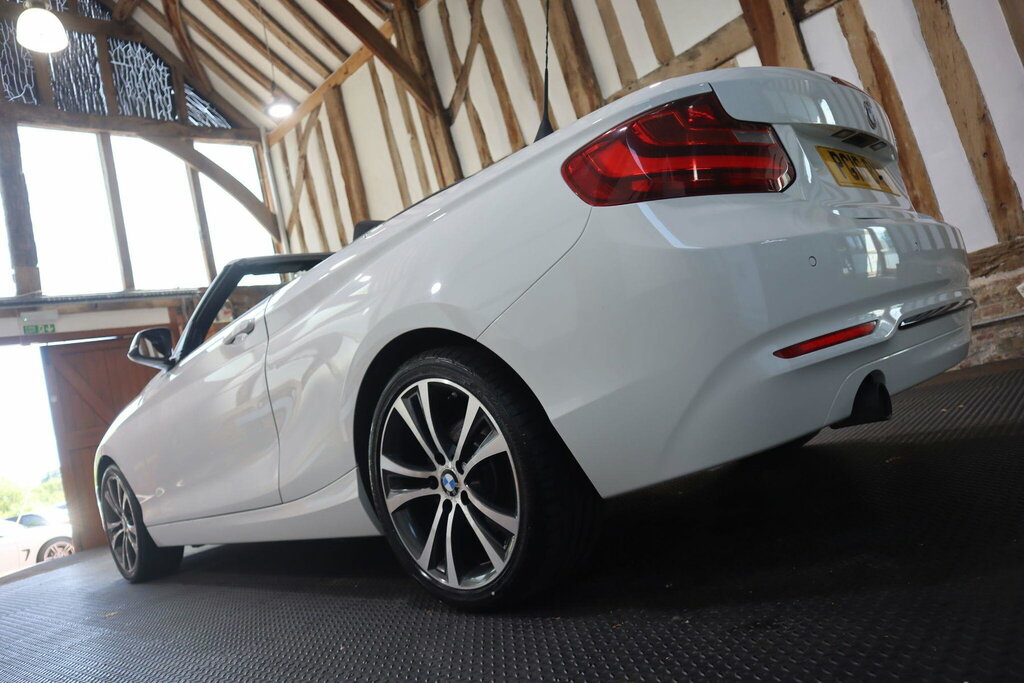 BMW 2 Series M240i Nav Step White #65