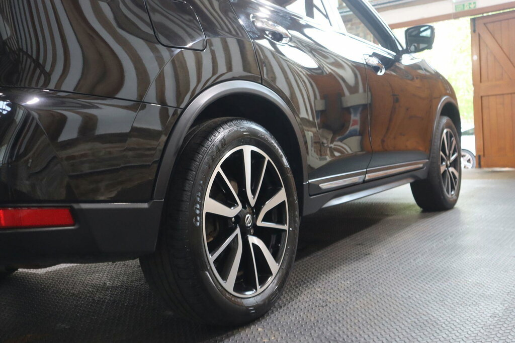 Nissan X-Trail Tekna Black #61