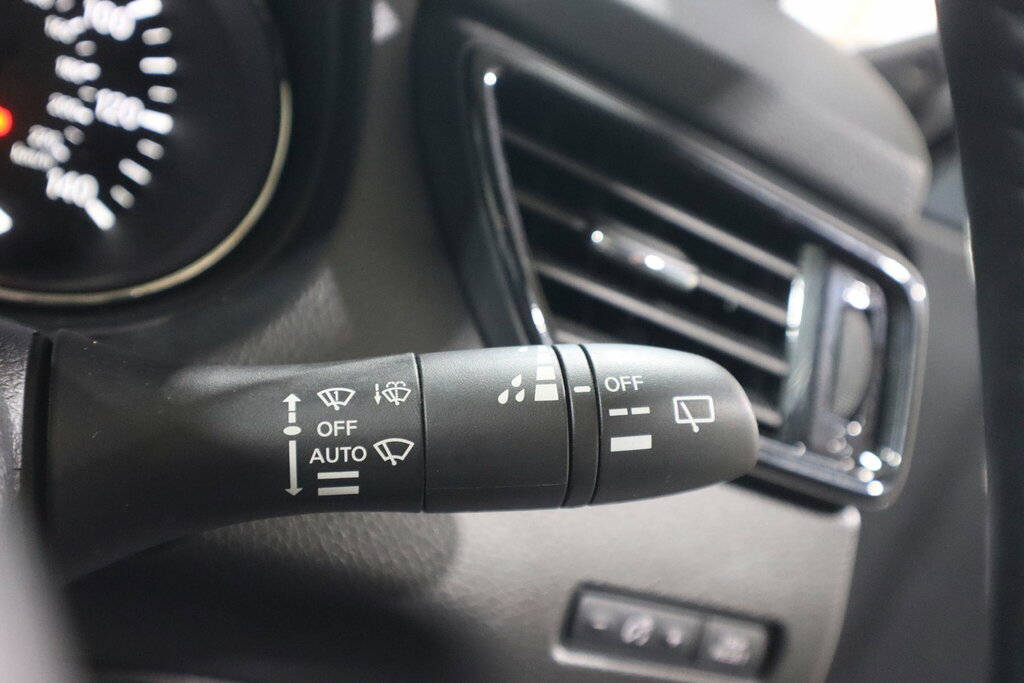 Nissan X-Trail Tekna Black #29