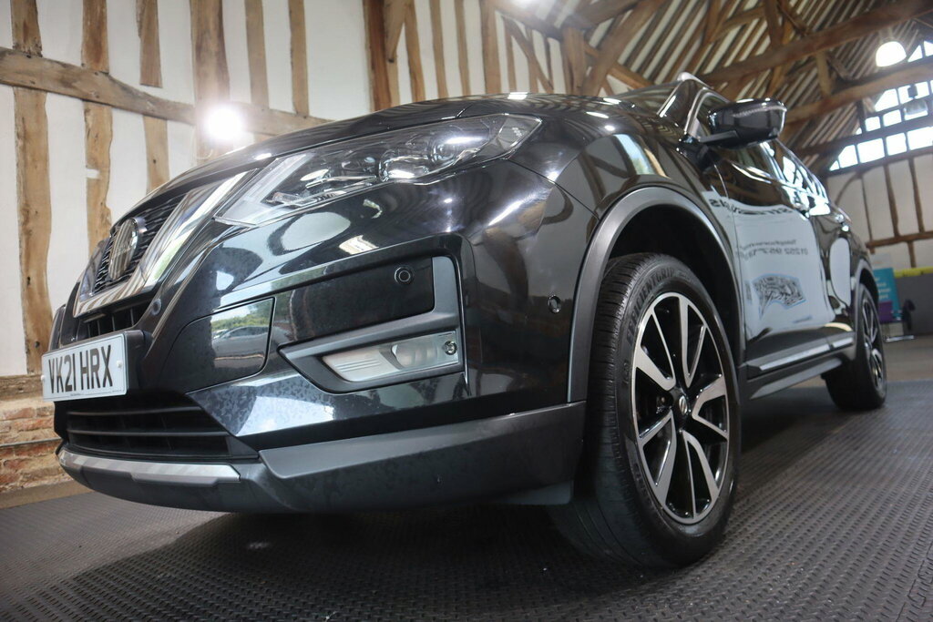 Nissan X-Trail Tekna Black #70