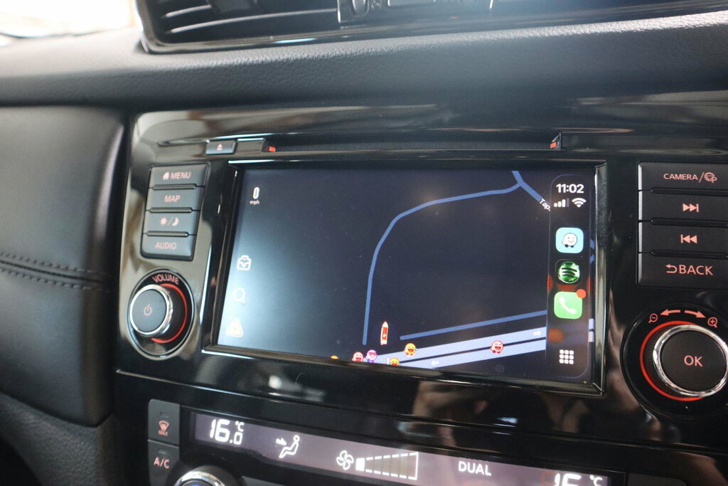 Nissan X-Trail Tekna Black #32