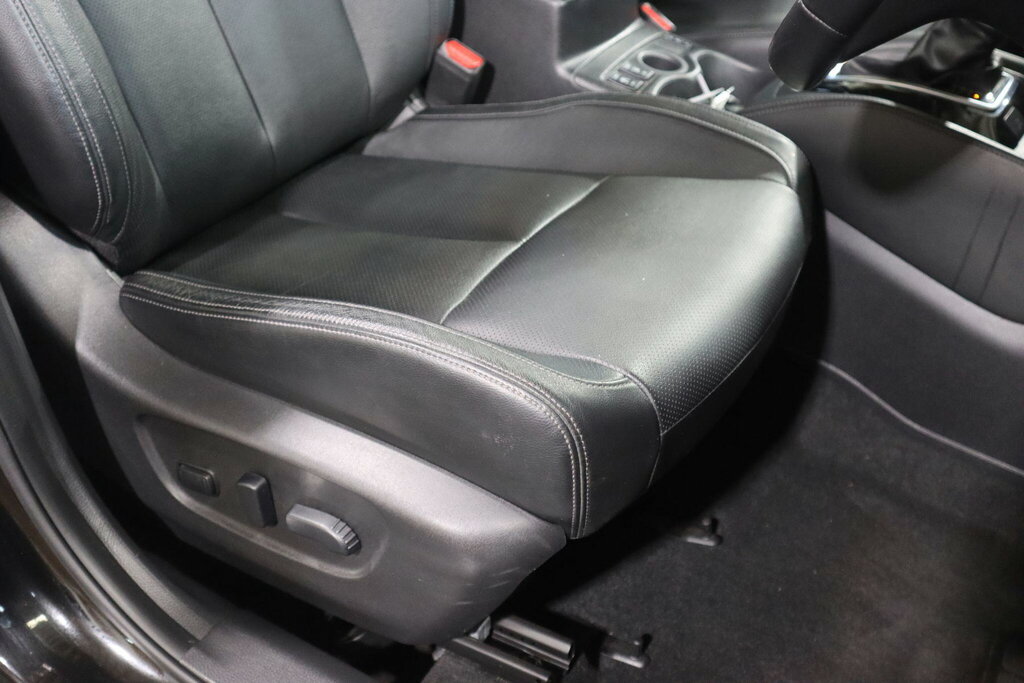 Nissan X-Trail Tekna Black #13