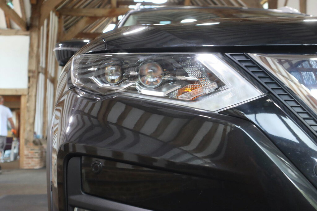 Nissan X-Trail Tekna Black #58