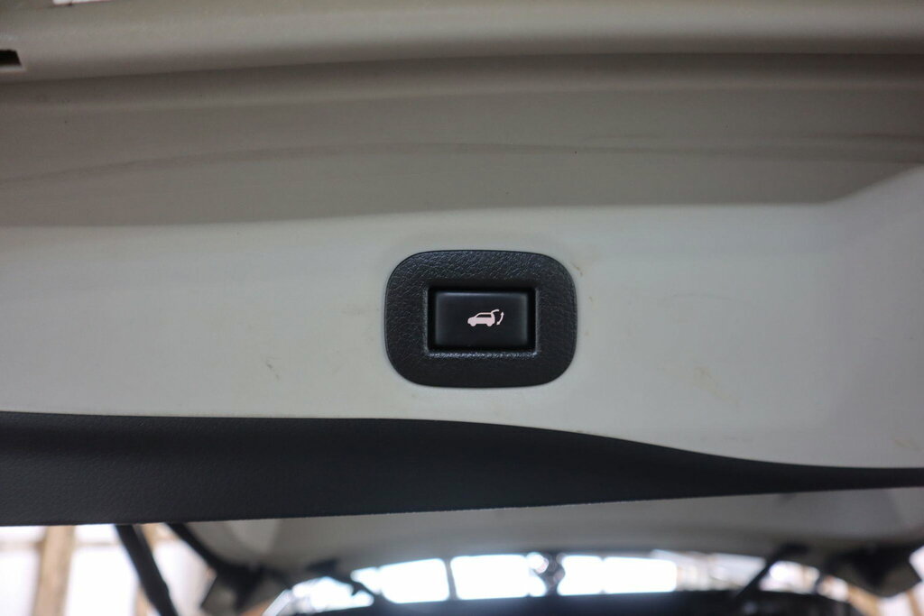 Nissan X-Trail Tekna Black #51