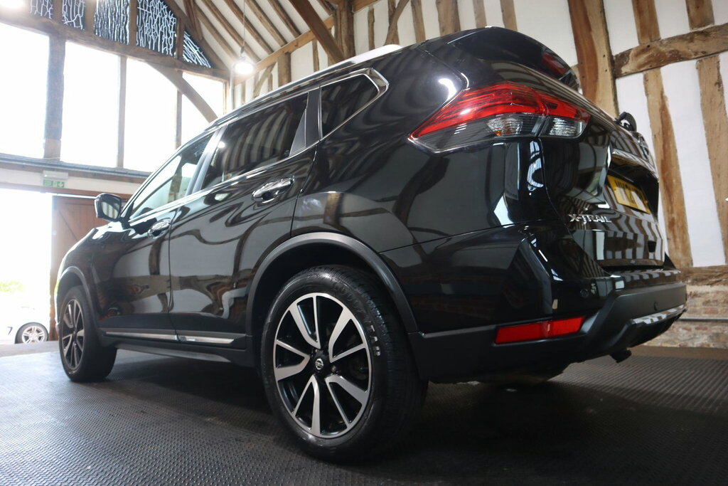 Nissan X-Trail Tekna Black #65