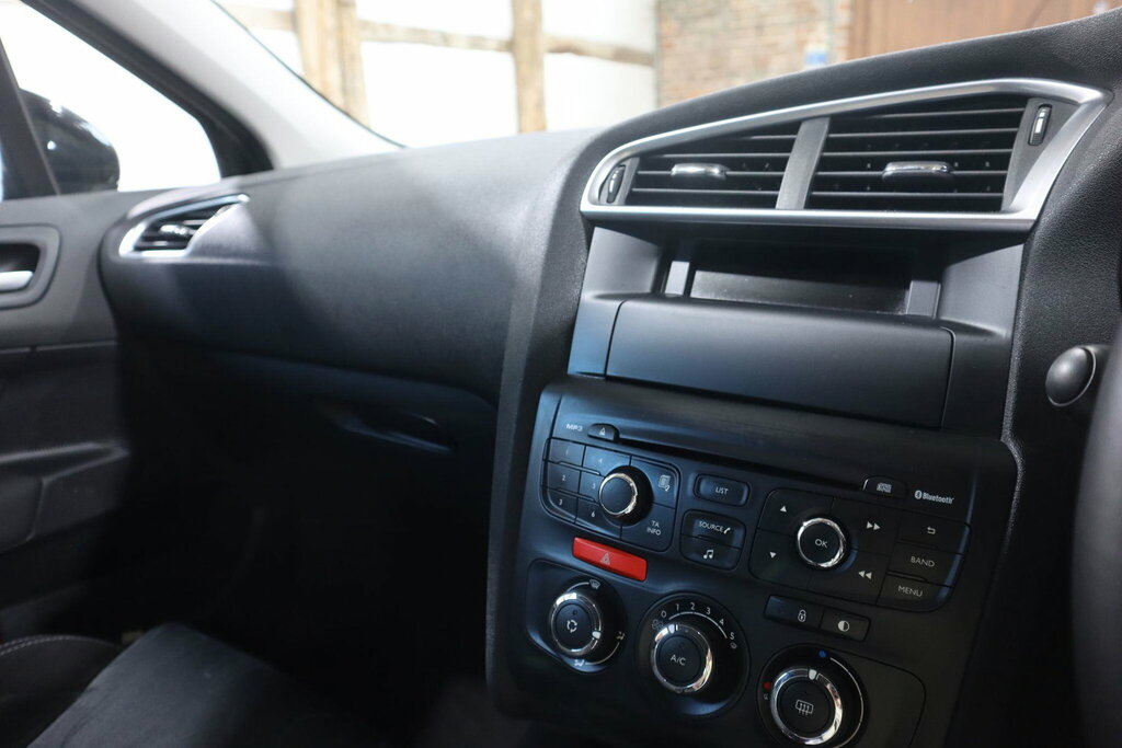 Citroen C4 1.6 Hdi Vtr Blue #18